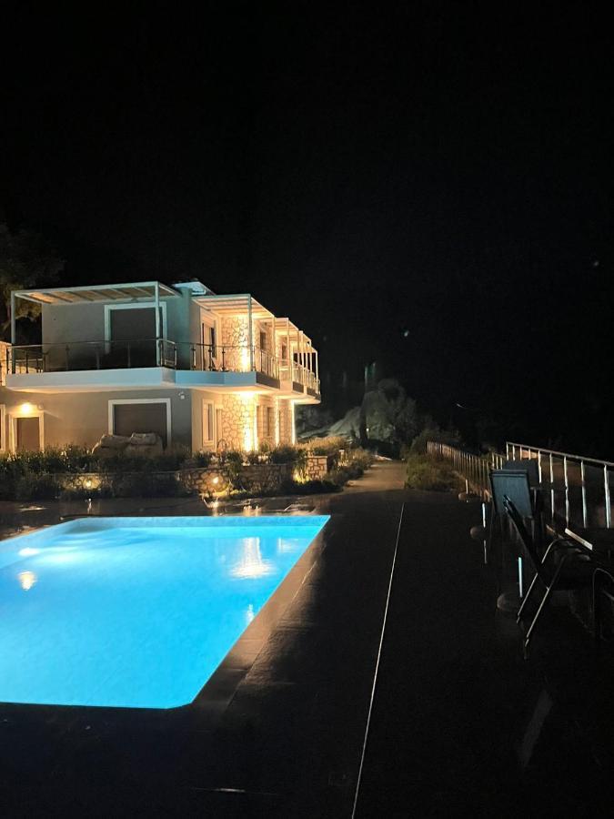 Melikiron Luxury Apartments Áyios Nikítas Dış mekan fotoğraf
